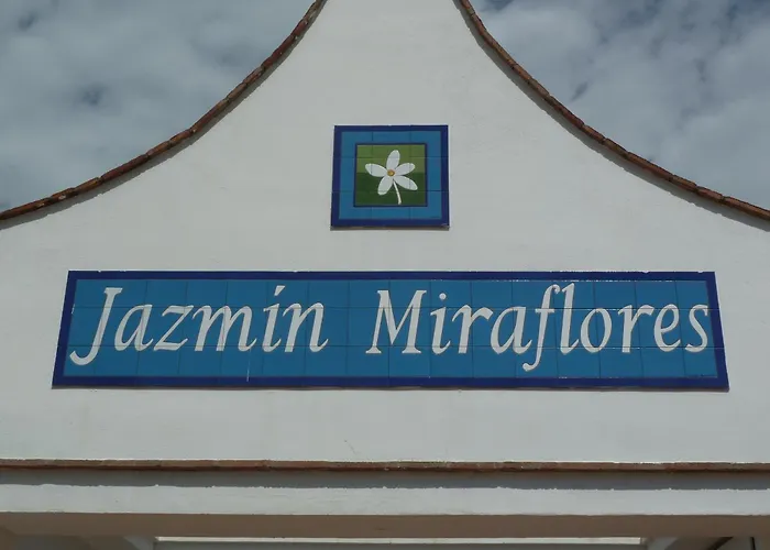 Jazmin Miraflores Seaview Apartment